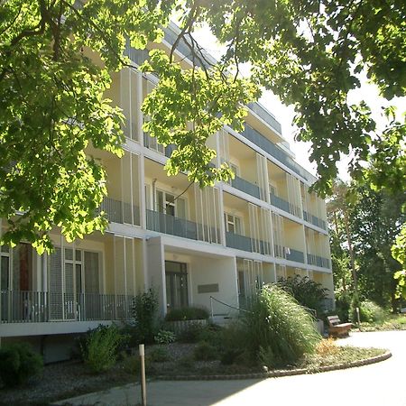 Modernes Appartment, 3 Gehminuten Zum Strand, Pool+Sauna Zempin Ngoại thất bức ảnh